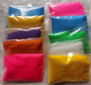 20 g 50 g 100 g 500 g 1000 g sand painting with bags of sinter dyed color sand