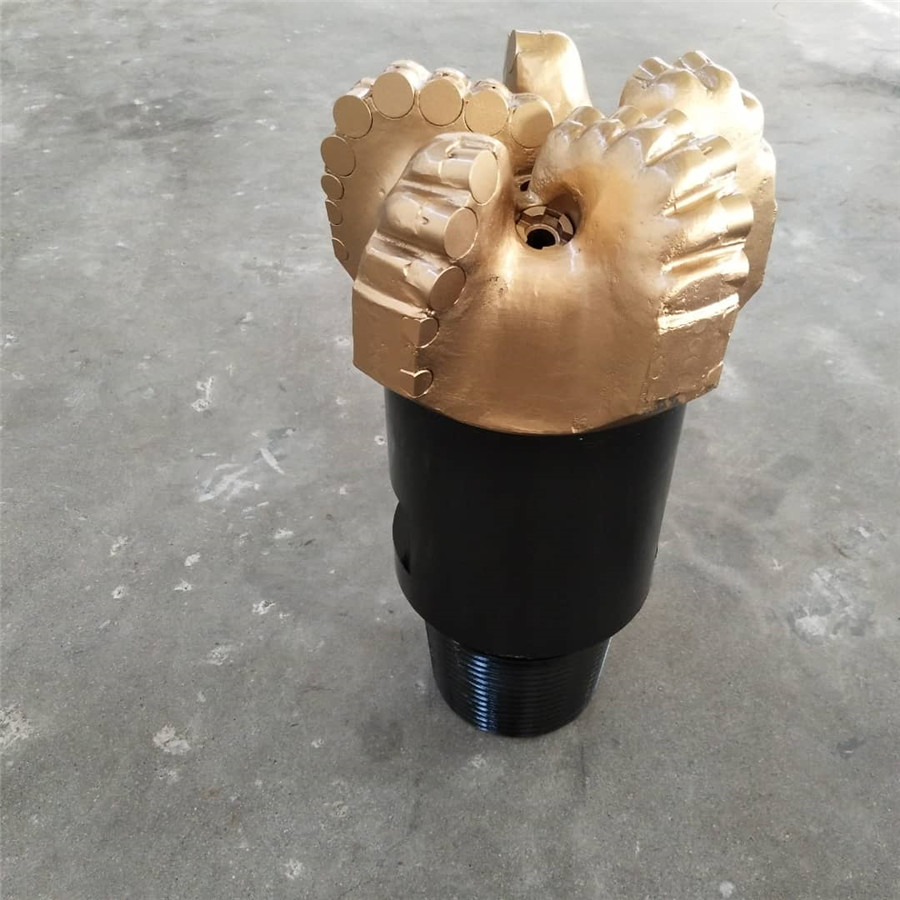 Good Quality Well Drill Bits - API factory of  PDC with 5 blades for oil well drilling – FAR EASTERN