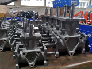 ARA series Helical Bevel Gearbox Straight Bevel Reducer