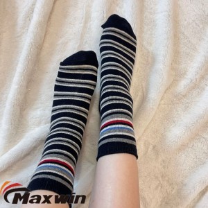 Boy’s terry socks, Children’s Football, Golf and Mountain-Climbing Sports Socks, Middle Socks