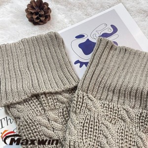 WOMEN’S CABLE KNIT OVER THE KNEE SOCKS-BROWN