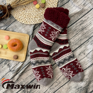 Ladies Winter Warm Indoor Slipper Socks With Snowflake