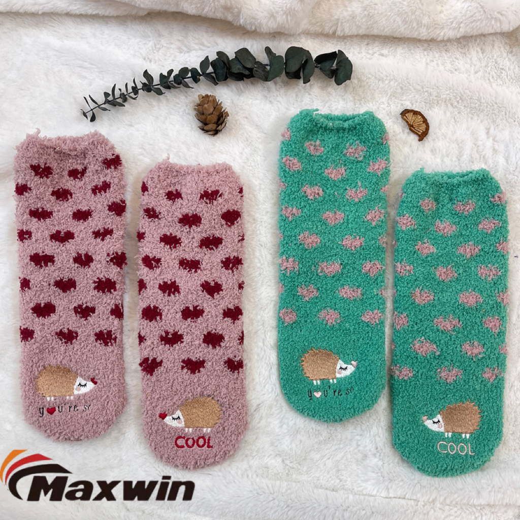 Factory wholesale Ladies Winter Socks - Women’s Winter Super Cozy Warm Microfiber Slipper Home Socks with Hedgehog Embroidery  – Maxwin