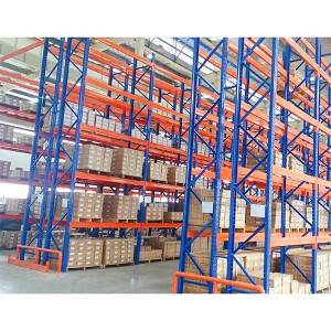Logistic warehouse pallet racking