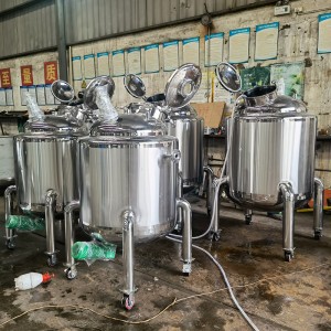industri 300L 500L 1000L mobile stainless steel disegel tank panyimpenan