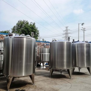 Cisterna d'acqua fredda in acciaio inox per l'industria alimentaria