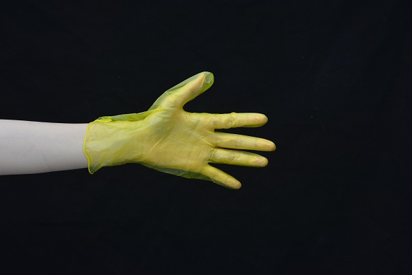 Disposable Vinyl Gloves Yellow Color