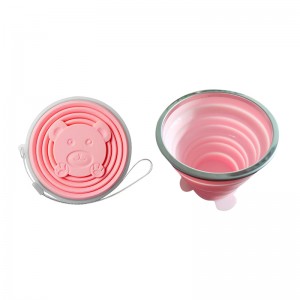 Silicone cartoon water cup
