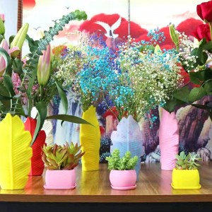 Modern decoration, household vase, simple, banana vase, dry flower vase, leaf vase, household decoration