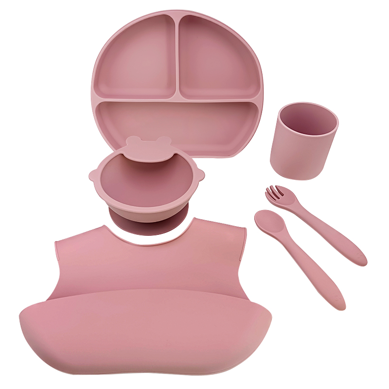 Come and share a delicious time with the innovative silicone tableware 6-piece set!