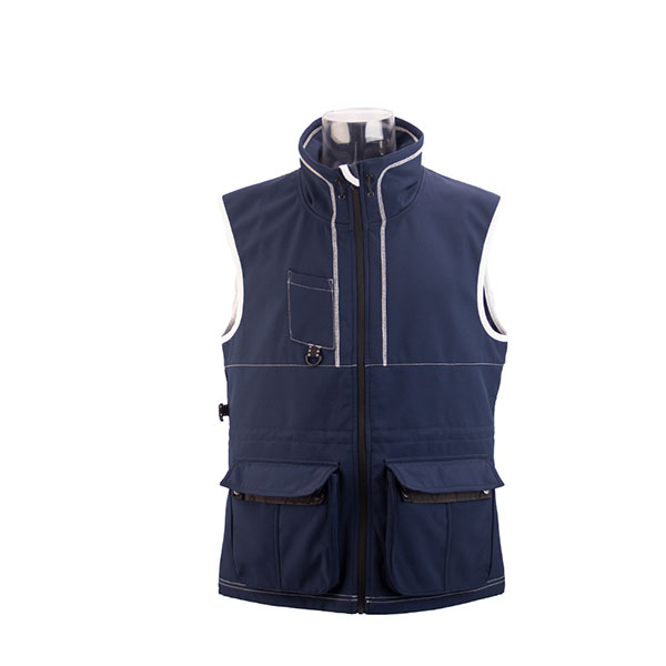 Outdoor clothes dog trainer’s vest for men