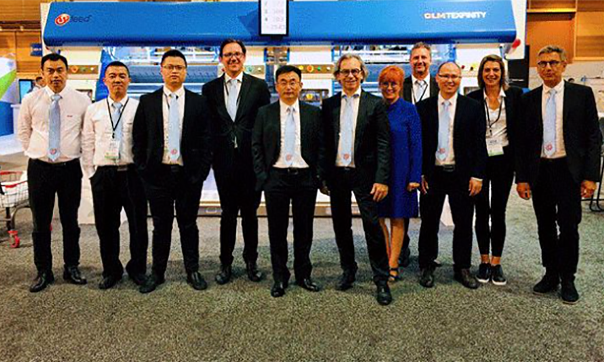 CLM asiste grandiosamente a la exposición de equipos en Frankfurt, Shanghai