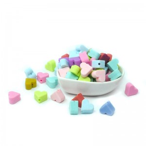 Wholesale mini heart shape soft bpa free silicone beads