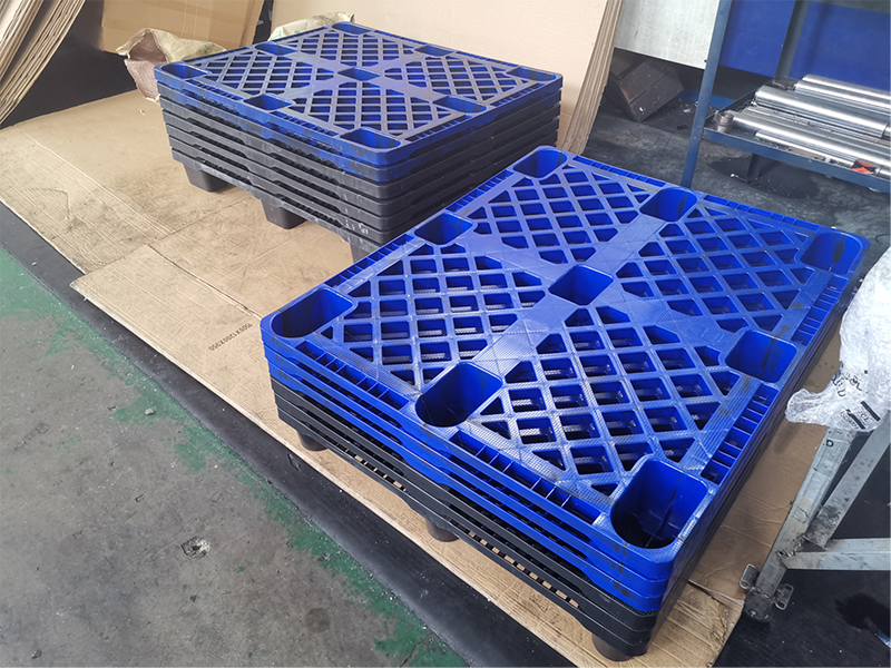 Uses and benefits of plastic pallets
