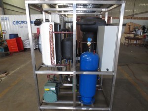 CSCPOWER Solar Tube Ice Plant 1t/24hrs Making Ice Tube For Hotel Beverage And Drinks Cooling Made In China Ice Manufacture