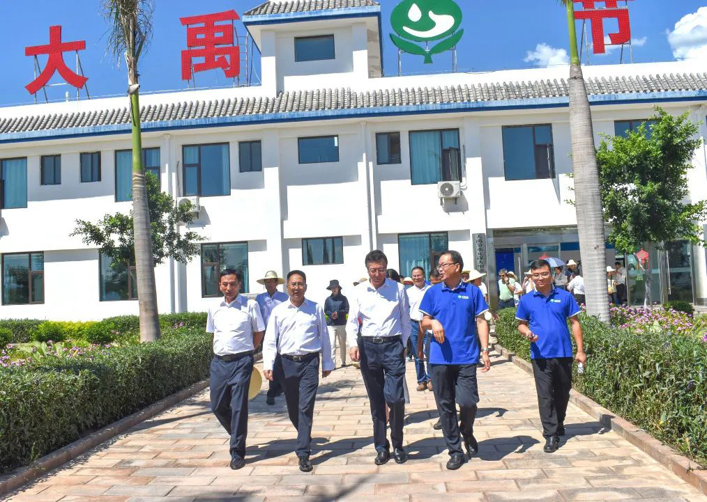 11-member delegation led by Sun Qixin, President of China Agricultural University, visited Dayu Irrigation Yuanmou Project