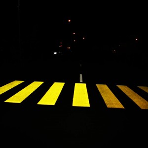 reflective road marking paint2