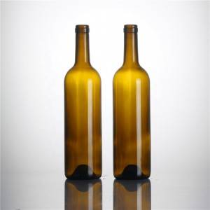 بطری شیشه ای شراب بوردو بورگوندی روی چوب پنبه لوگو را سفارشی کنید