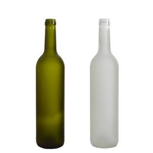 Bordo vyno stiklinis butelis
