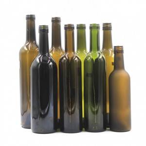 Her türlü bordo kırmızı şarap bardağı şişelerinin toptan satışı