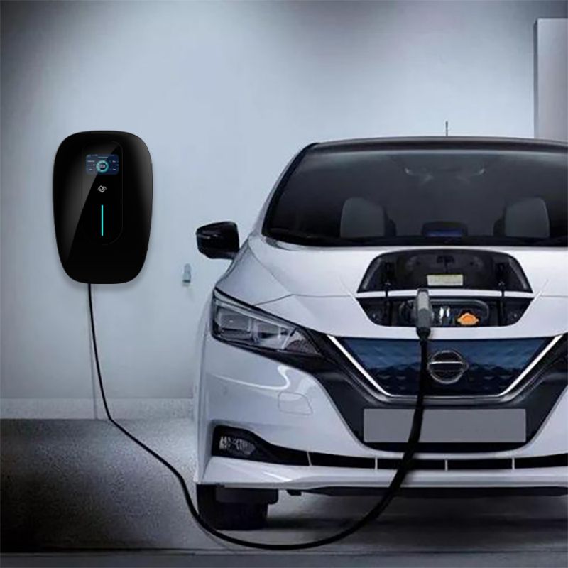 What are the key points to start public commercial charging stations?
