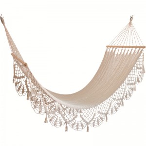 HM027 Outdoor Polyester Rope Mesh Hammock with Tassels