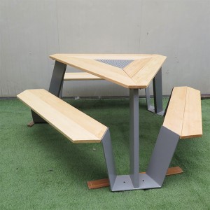 Триъгълна паркова маса за пикник на открито със стоманена рамка