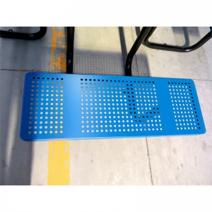 Kvadrātveida metāla piknika galds ar četrvietīgām āra ielas mēbelēm 18
