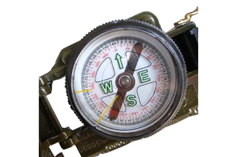 Outdoor Survival Compass Metal Mountaineering Camping Travel North Compass 03