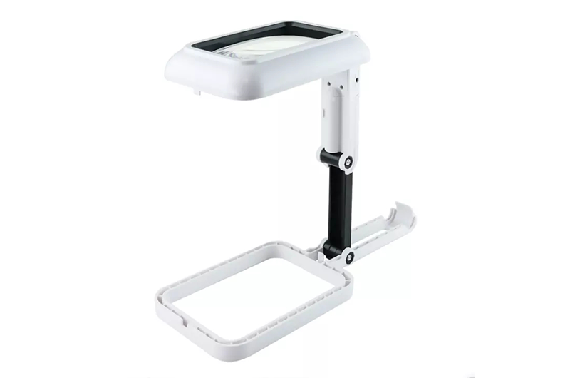 IOS Certificate Metal Zoom LED Magnifier (USB Type)
