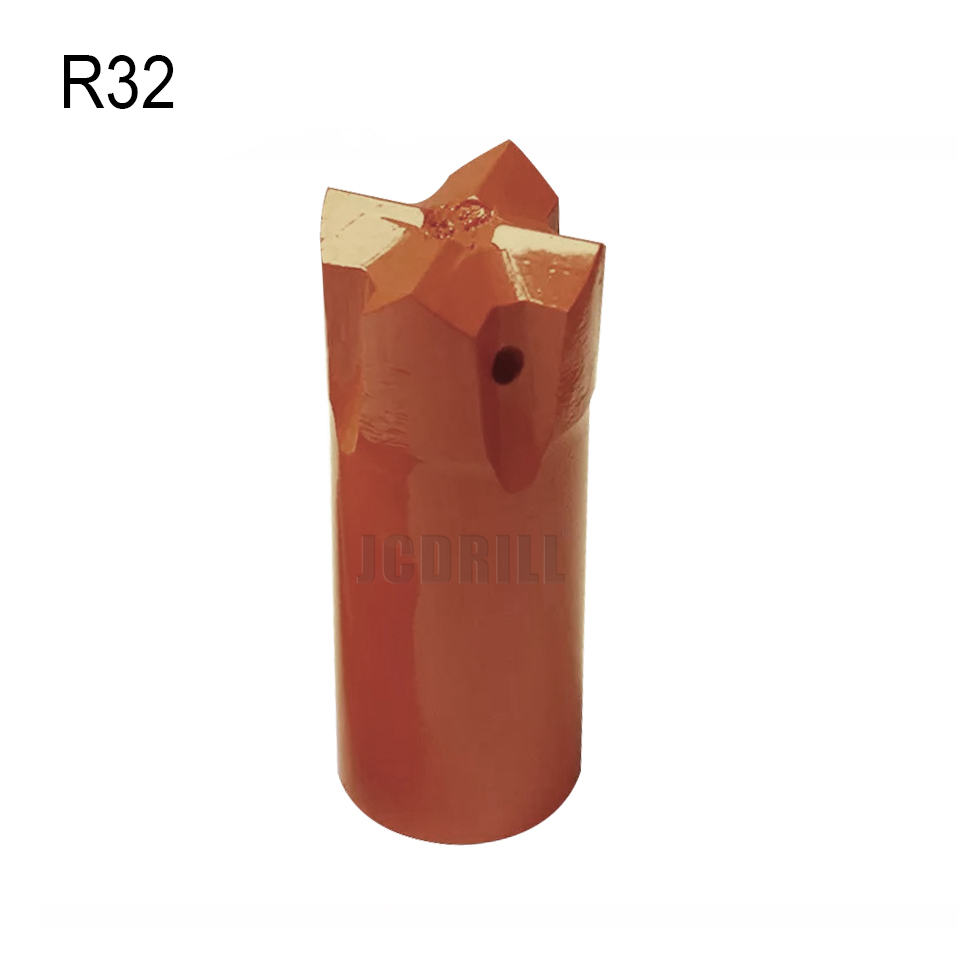 R32(4)