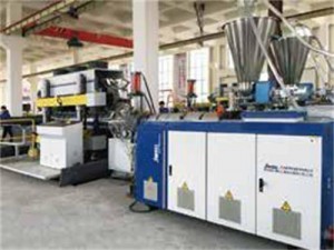 Conical Twin-Screw Extruder Frpp Double-Wall Corrugated Pipe Extrusion Machine