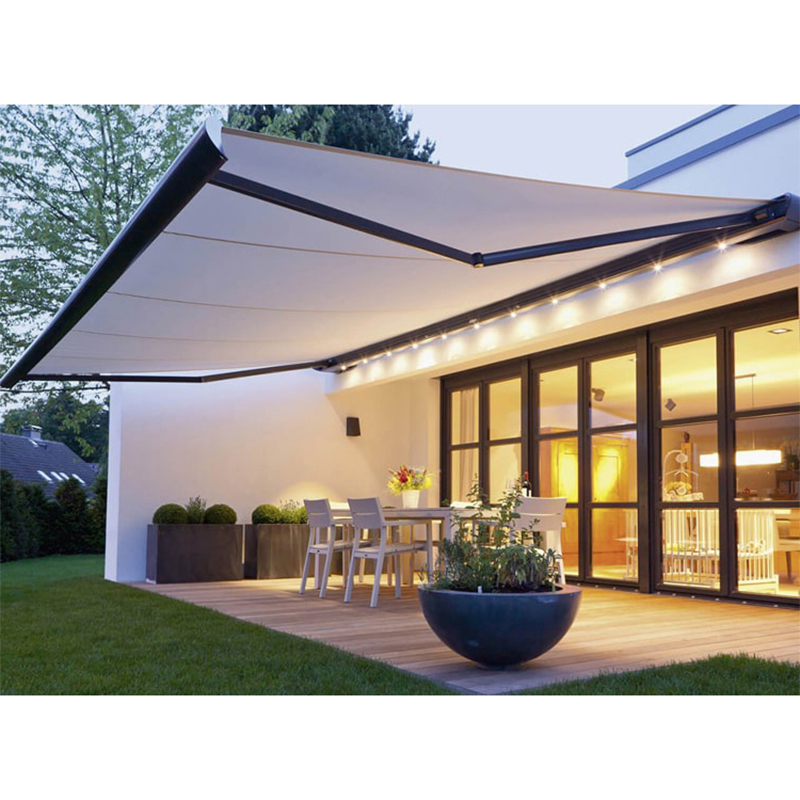 manual retractable awning and kit