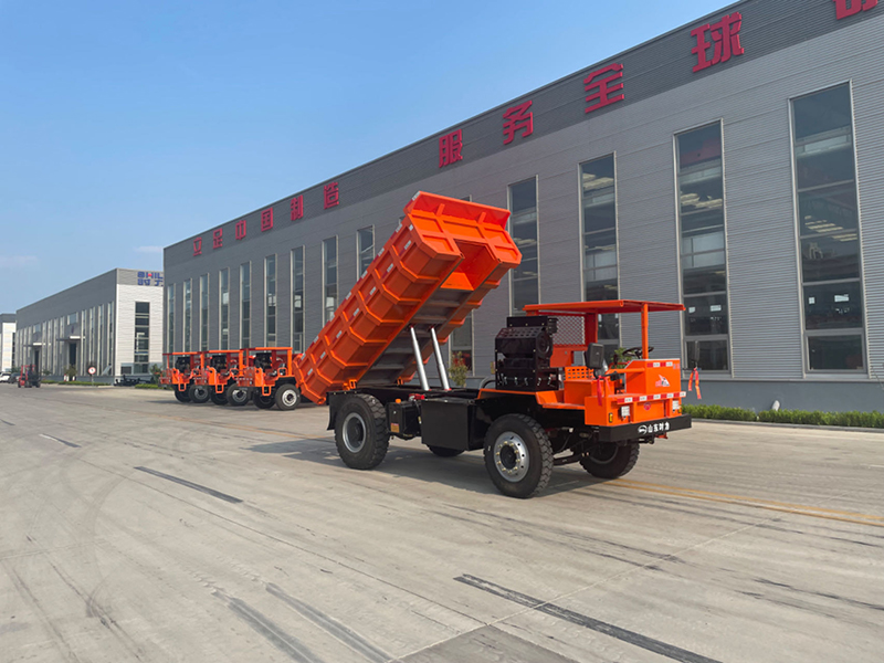 Mining Machinery Manufacturers Successfully Delivered 50 New Diesel Mining Dump Trucks to Customers, Empowering the Mining Industry