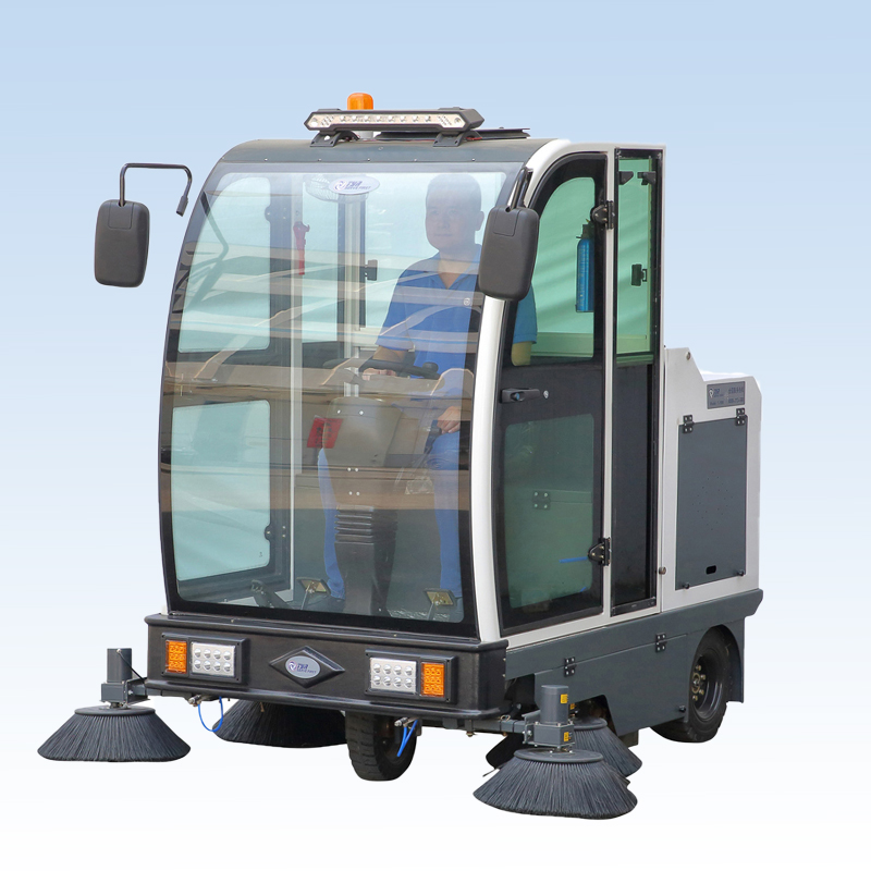 Rapid Delivery for China Ride-on Electrical Floor Sweeper/Street Sweeper/Road Cleaning Machine/Road Sweeper for Parking Lot/Factory Road Sweeping/Municipal Sanitation