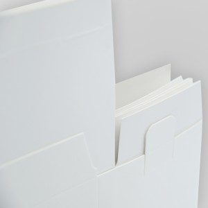 Занаятчийска хартиена кутия Хартиена картонена опаковка за външна кутия за окачване на ухо