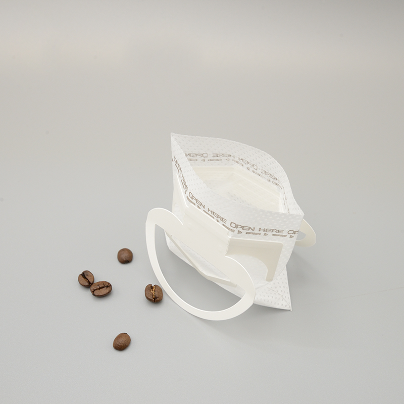 22D heart shaped non woven coffee bag with hanging ears