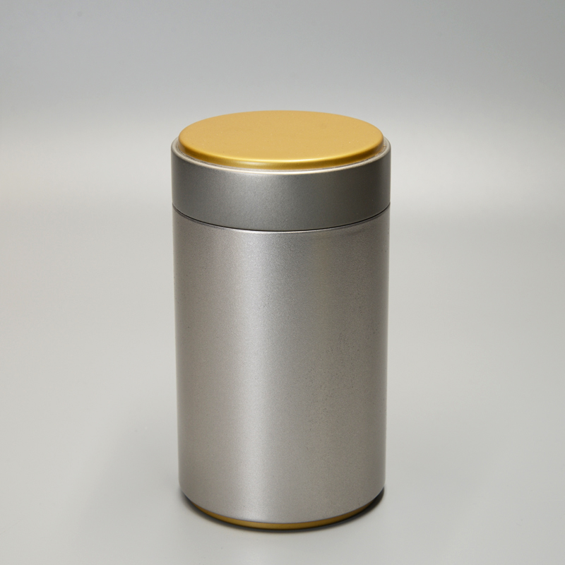 Are your food storage jars made of metal or aluminum?