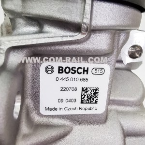 bosch оригинална горивна помпа 0445010685