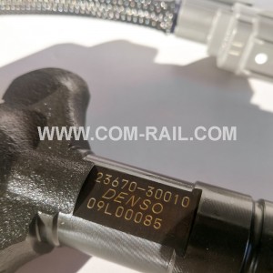original common rail injector 095000-0529 23670-39015 for Toyota