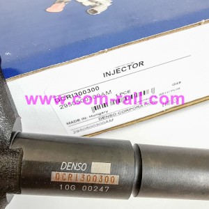 Original Common Rail Injector 16600-5X00A 295050-0300 DIESEL injector gaz