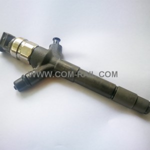 Injektor bahan bakar Denso asli 295050-0890 1465A367