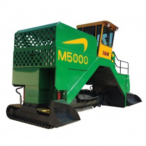 M5000 windrow compost turner