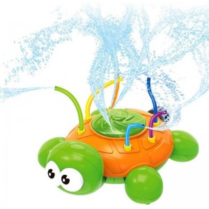Outdoor water spray sprinkler for kids and toddlers backyard spinning turtle splash sprinkler summer toy with wiggle tubes
