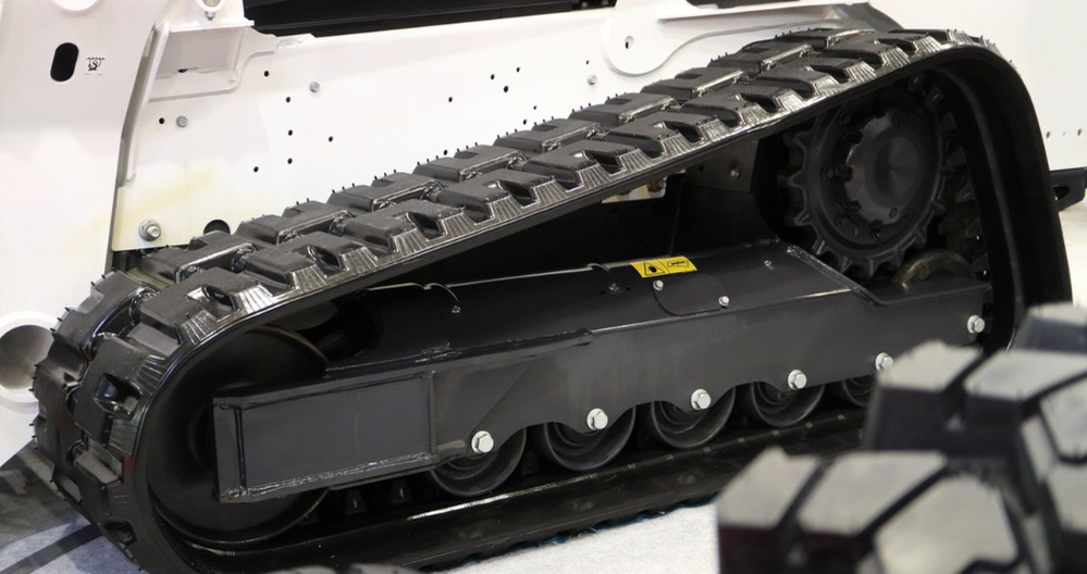 Undercarriage Track Karet: Solusi Terbaik untuk Peralatan Konstruksi