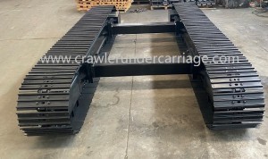Undercarriage trek baja khusus kanthi motor hidrolik lan crossbeam tengah saka pabrikan China Yijiang