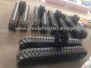 Non-marking rubber track custom crawler undercarriage for mini spider lift/elevator from China Yijiang