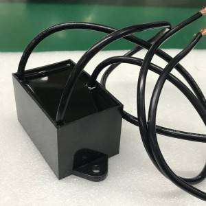 Custom-made Power capacitors used in DC-link circuits