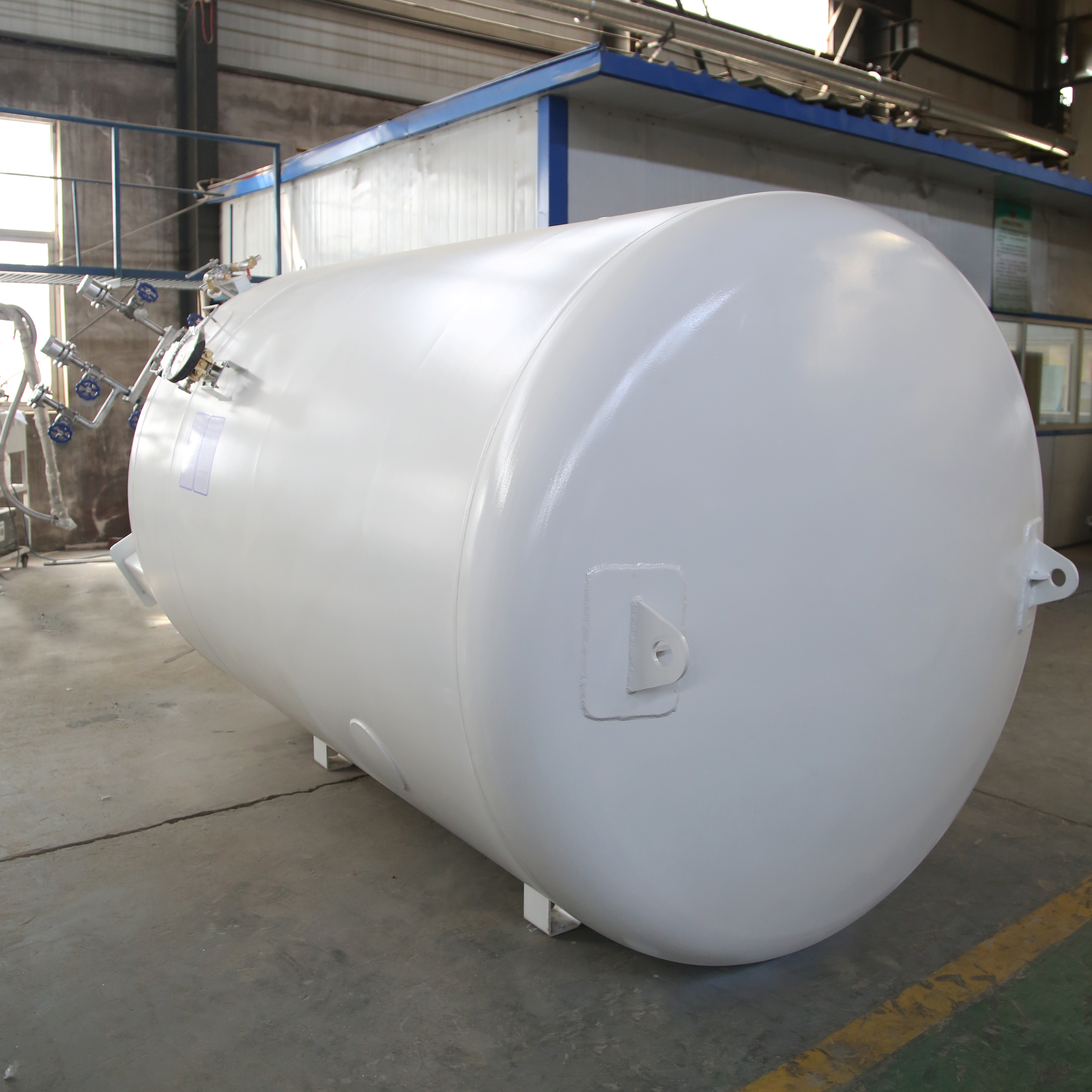 Ensuring LNG Storage Tank Safety During Transportation