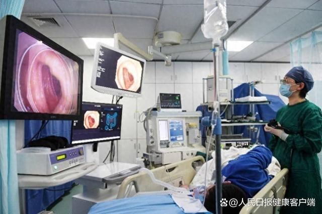 بیمارستان دوستی پکن پیشگام یک سیستم تصویربرداری سه بعدی آندوسکوپی برای کمک به تشخیص و درمان آندوسکوپی سریع و پیوسته است.
